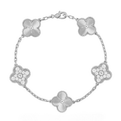Clara Klee Brassard Diamant